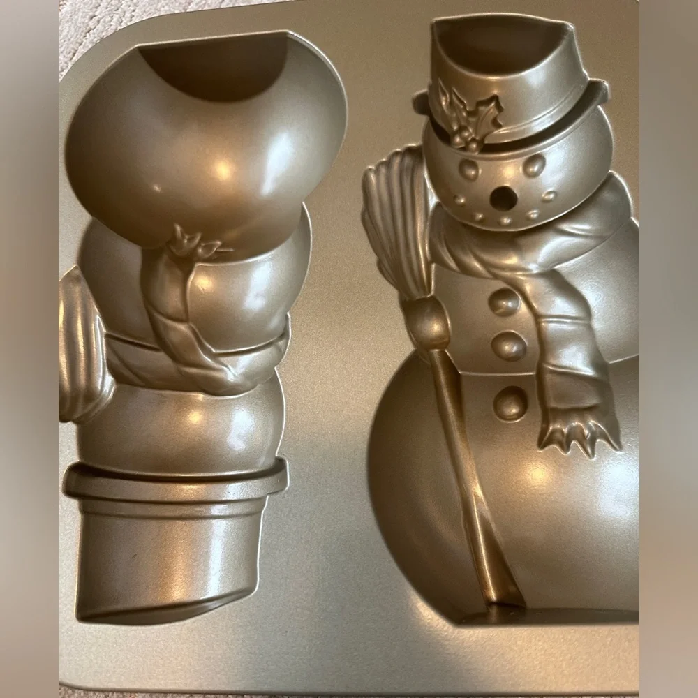 New Nordic Ware Snowman Cake pan from Williams Sonoma.